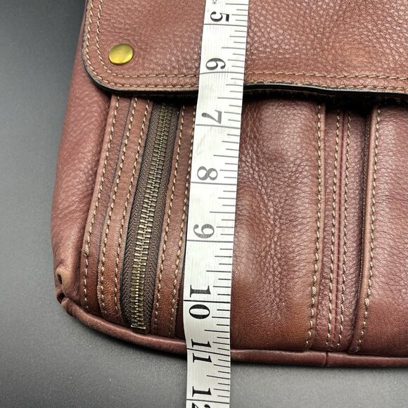 VTG Women’s FOSSIL Brown Leather Logo Messenger Cross Body Bag Purse 11"x11" - Picture 13 of 15